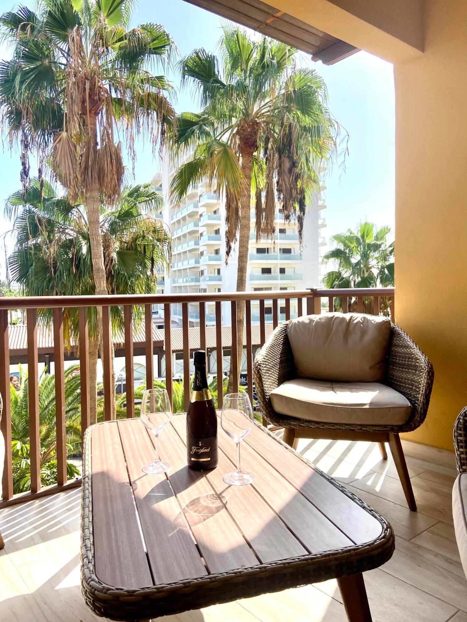 Pueblo Canario For 6 Persons! Apartment Playa Feñabe